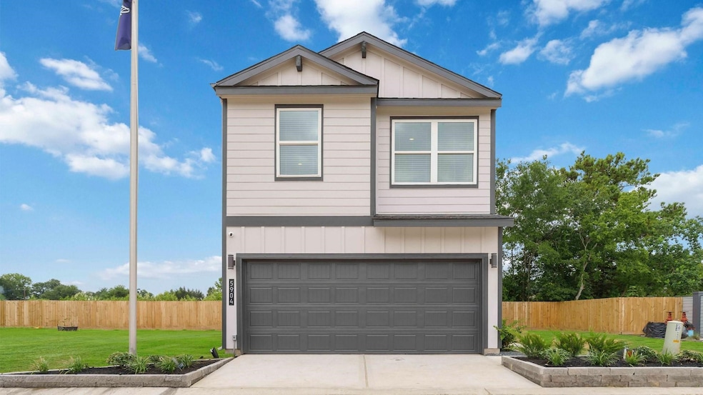 5932 Manning Oaks St, Houston, TX 77091 - photo 1