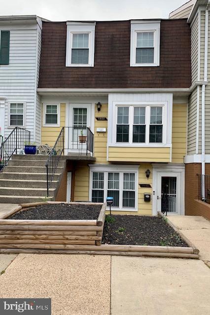 1448 Vineyard Ct, Crofton, MD 21114 - photo 1