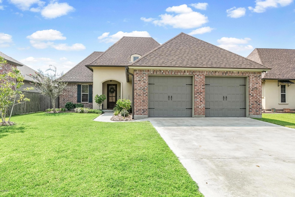 401 Brooks Passage -1
