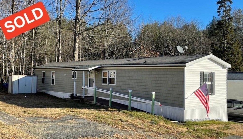 83 Clark Rd unit 22, Shirley, MA 01464 - photo 1