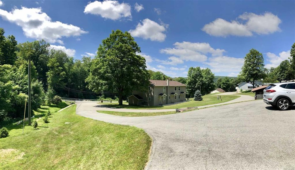 36 Miller Hill Rd unit B, Hopewell Junction, NY 12533 - photo 1