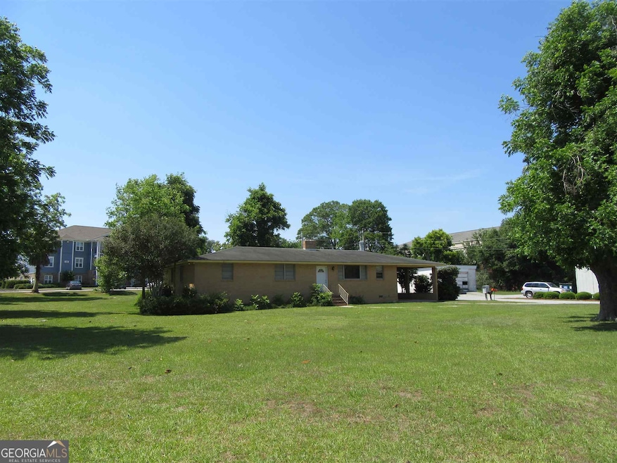 For Rent $1,295/month