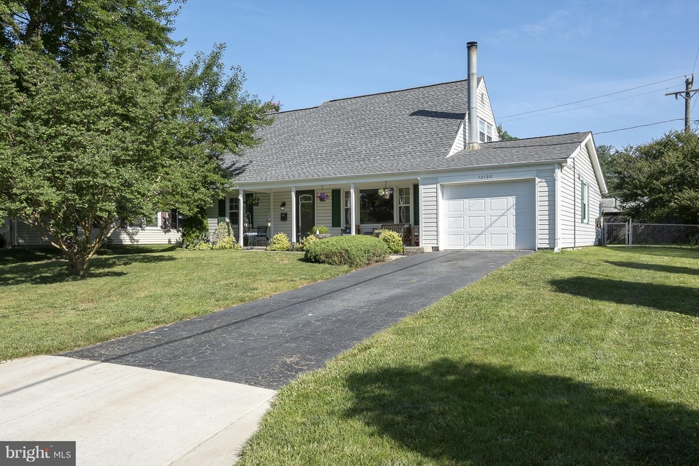 12120 Mackell Ln, Bowie, MD 20715 - photo 1