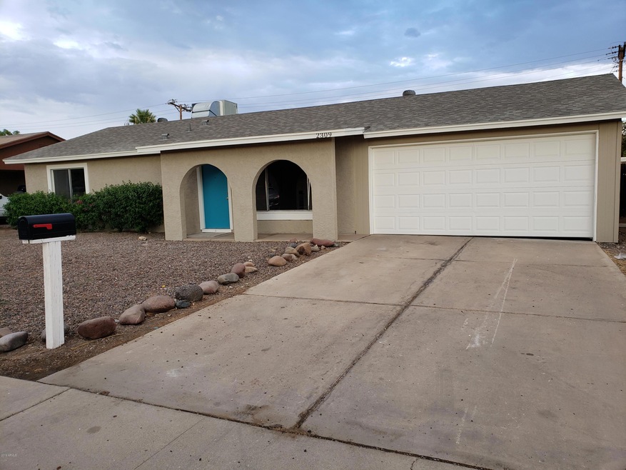 2309 N 49th Ave, Phoenix, AZ 85035 - photo 1