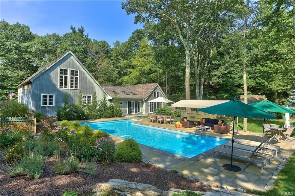 864 E Mountain Rd S, Cold Spring, NY 10516 - photo 1