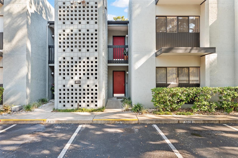 401 NW 39th Rd unit 401C, Gainesville, FL 32607 - photo 1