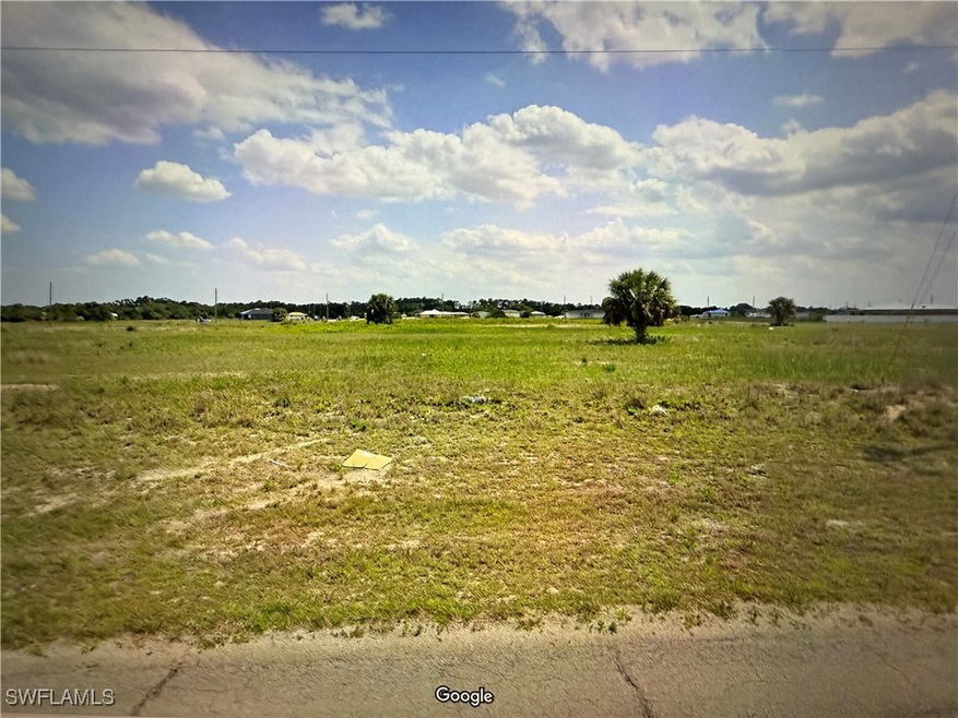 View of local wilderness featuring a rural view