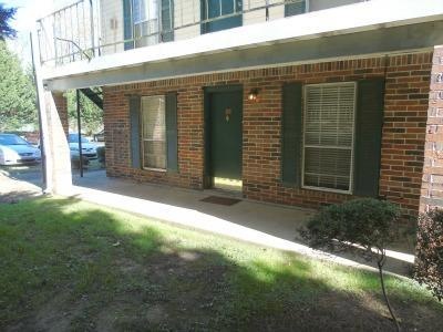 Ground floor corner unit.