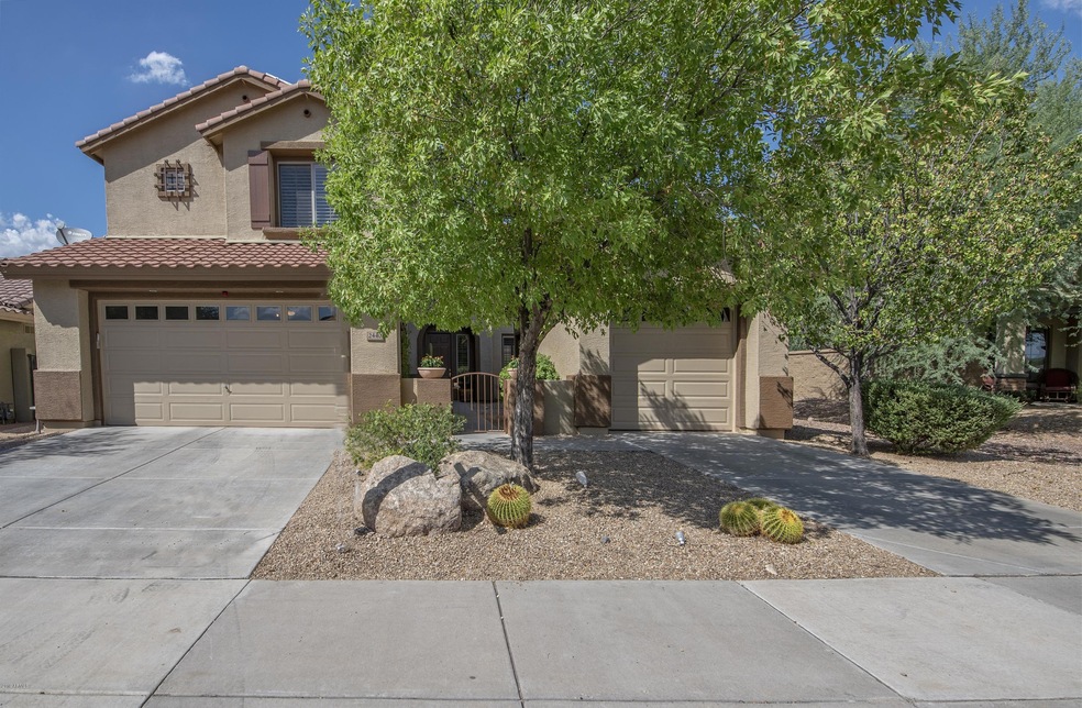 002_Nice Curb Appeal