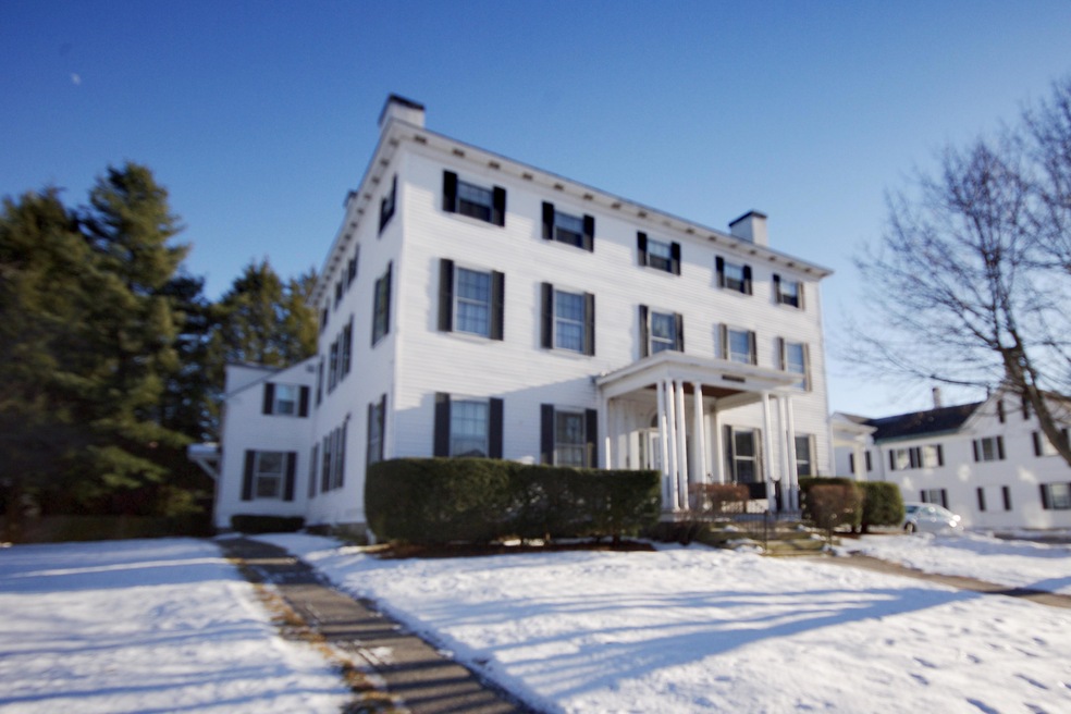 Exterior 2