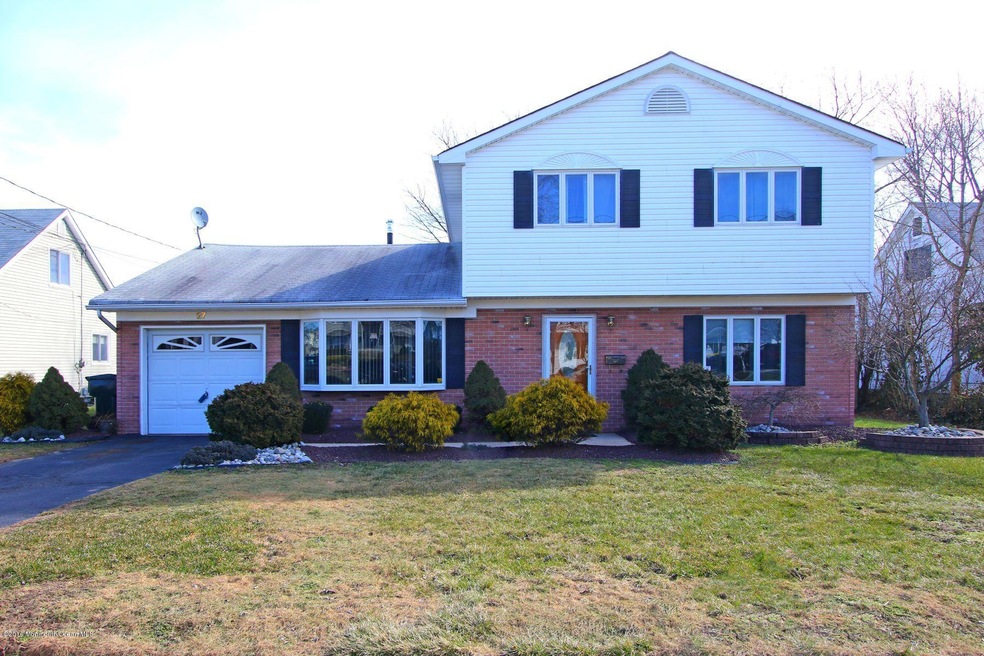 27 Kerry Dr, Hazlet, NJ 07730 - photo 1