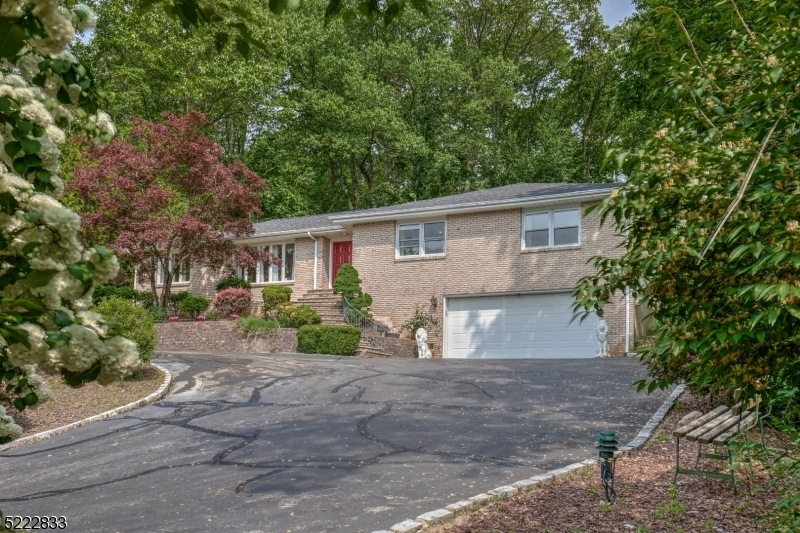 40 Johnson Dr, Chatham, NJ 07928 - photo 1