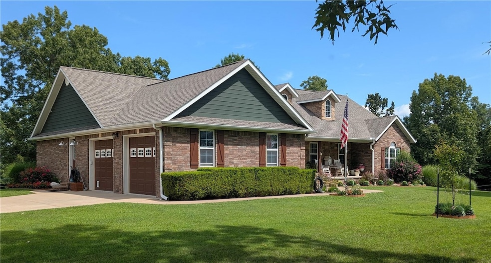 Pending $799,900