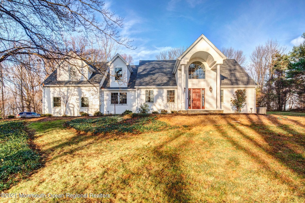 01_House Front-1