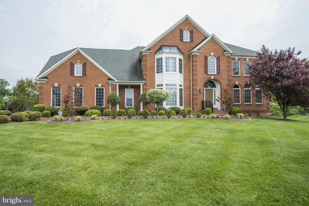 16525 Harbour Town Dr, Silver Spring, MD 20905 - photo 1