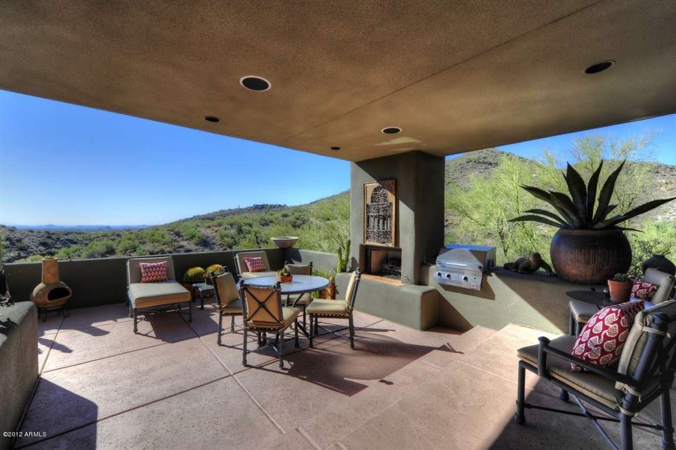 001_Patio View