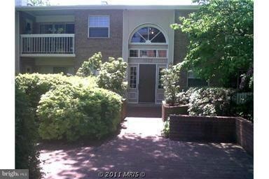1952 Kennedy Dr unit 201, McLean, VA 22102 - photo 1