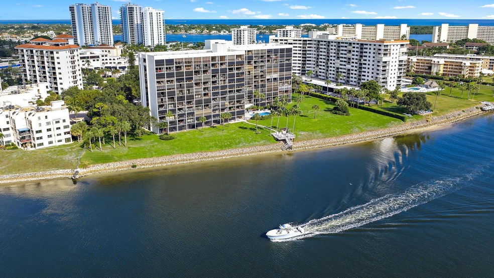 Governor's Point Condominiums unit 805, North Palm Beach, FL 33408 - photo 1