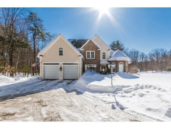 548 Rebecca Way, Pembroke, NH 03275 - photo 1