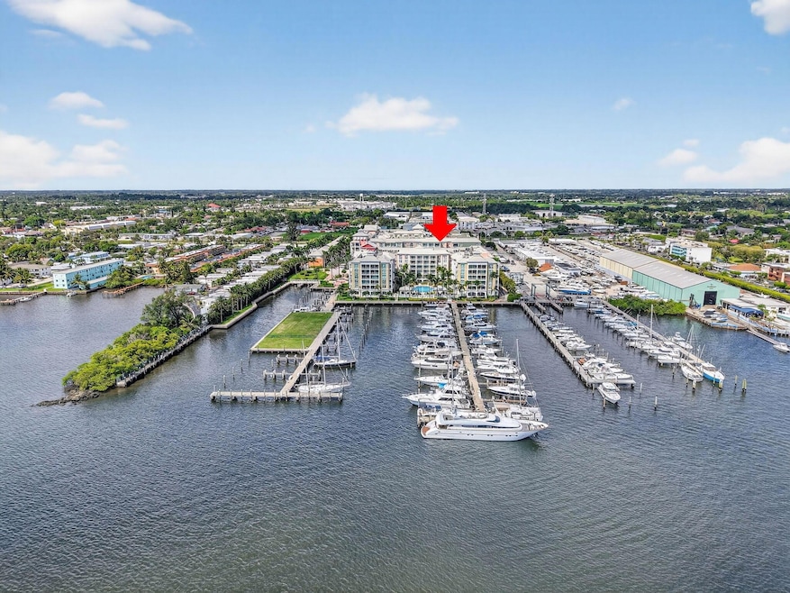 804 E Windward Way unit 422, Lantana, FL 33462 - photo 1