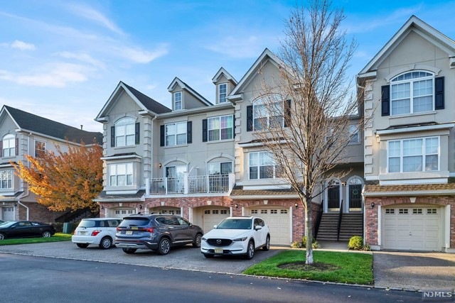 194 Blue Heron Dr unit 2704, Secaucus, NJ 07094 - photo 1