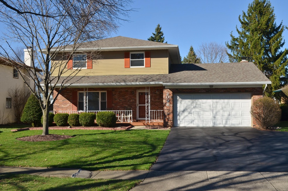 2028 Sumac Dr, Columbus, OH 43229 - photo 1