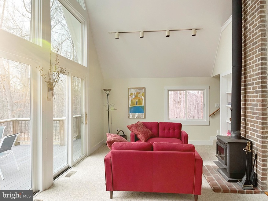 92 Steve Ln, Castleton, VA 22716 - photo 1