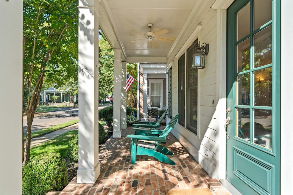 556 Rienzi Dr, Memphis, TN 38103 - photo 1