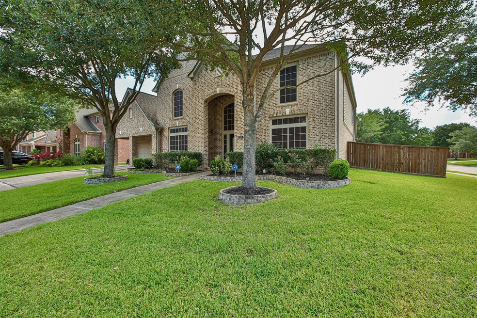 2106 Trinity Manor Ln, Richmond, TX 77469 - photo 1