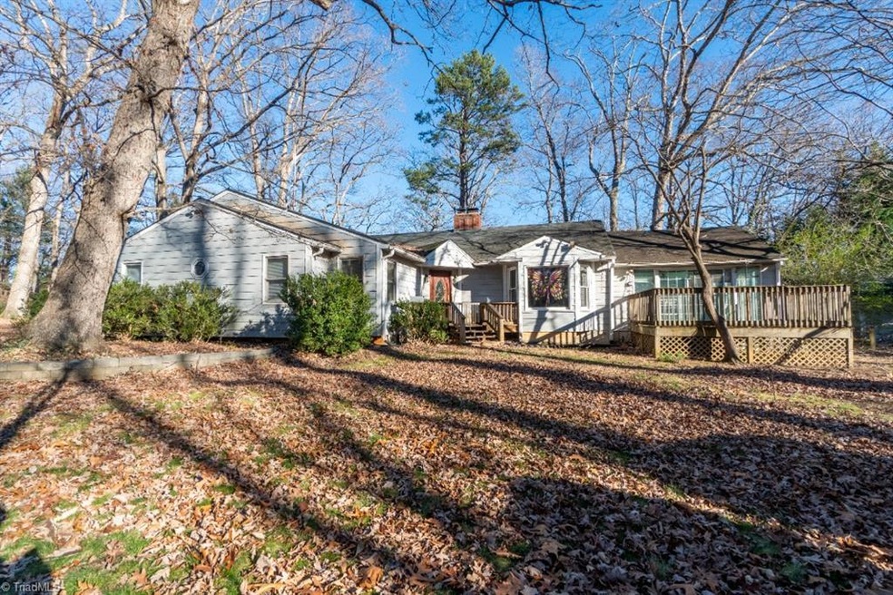 1404 Westridge Rd, Greensboro, NC 27410 MLS 1055812