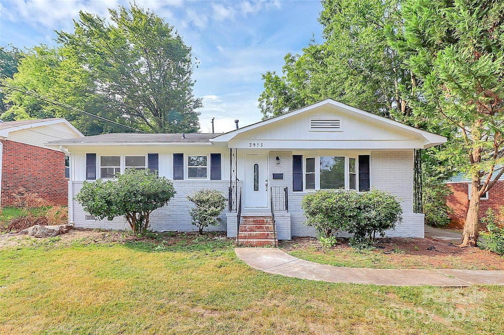 Sold $330,000 • Co-Listing Agent