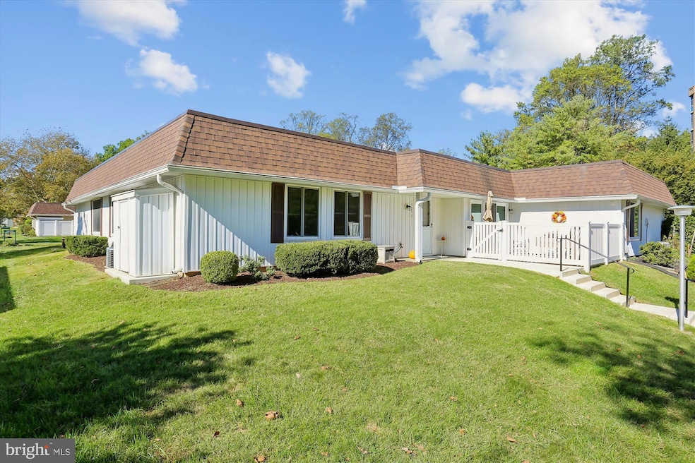 15032 Westholm Ct unit 268D, Silver Spring, MD 20906 - photo 1