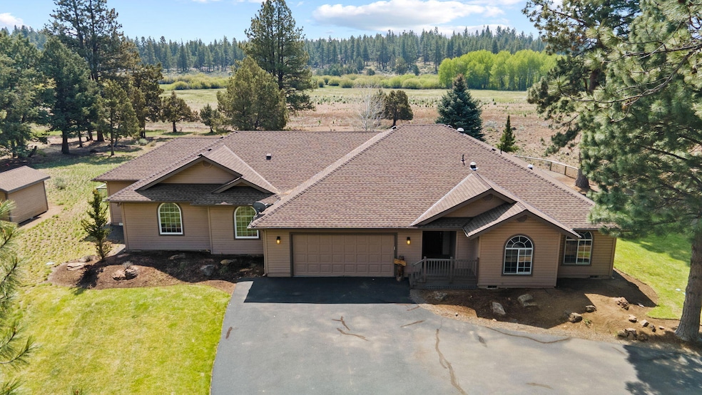 For Sale $1,200,000 • Co-Listing Agent