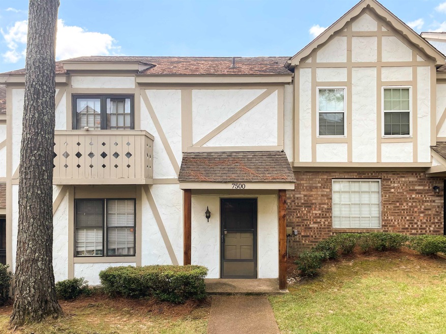 Showing Main Bedroom French doors to open