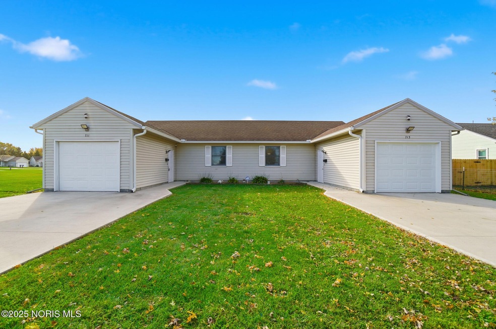 711 Hart Ave unit 713, Fostoria, OH 44830 - photo 1