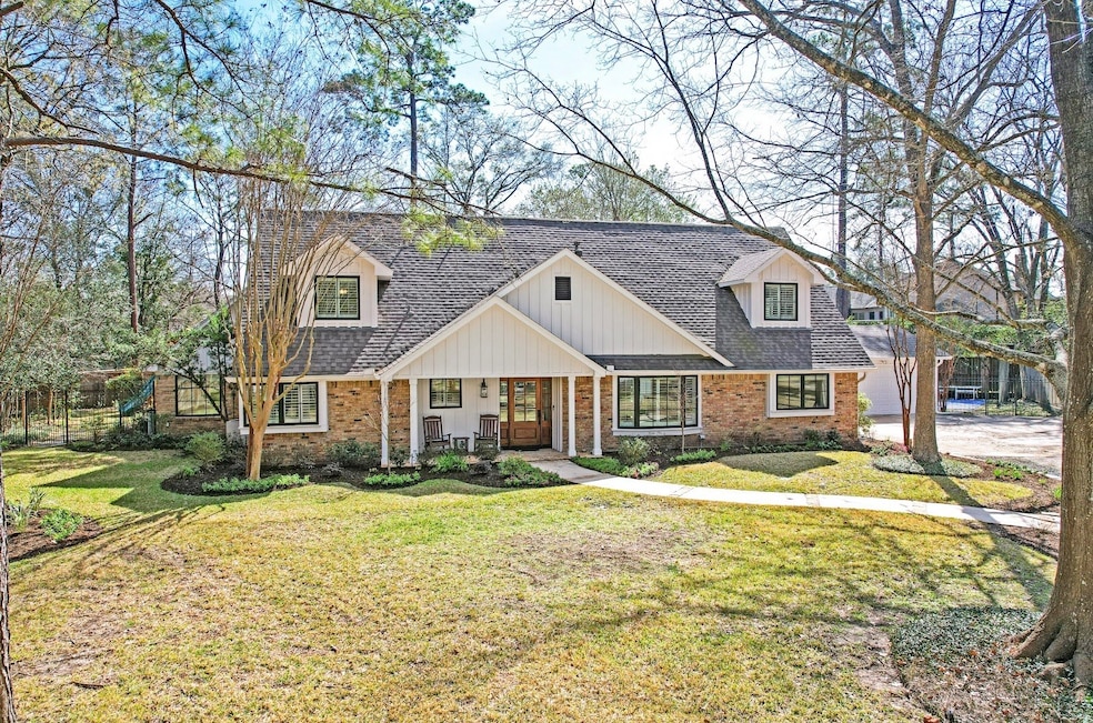 402 Coachman Ln, Houston, TX 77024 - photo 1