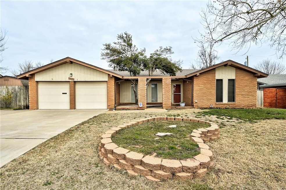 5021 NW 62nd Terrace, Oklahoma City, OK 73122 - photo 1