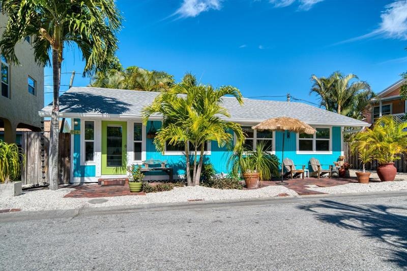 126 86th Terrace, Treasure Island, FL 33706 - photo 1