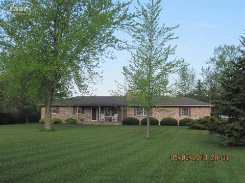 9460 van Vleet Rd, Gaines, MI 48436 - photo 1