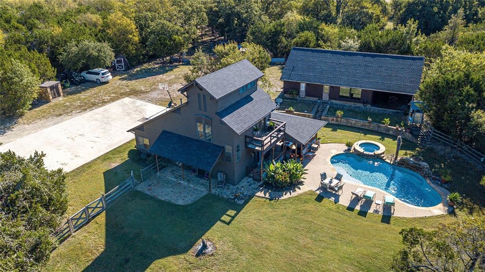 1636 Green Branch Rd, Weatherford, TX 76085 - photo 1