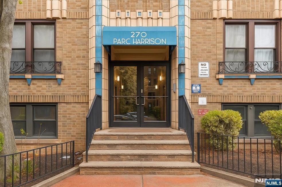 270 Harrison Ave unit 209, Jersey City, NJ 07304 - photo 1