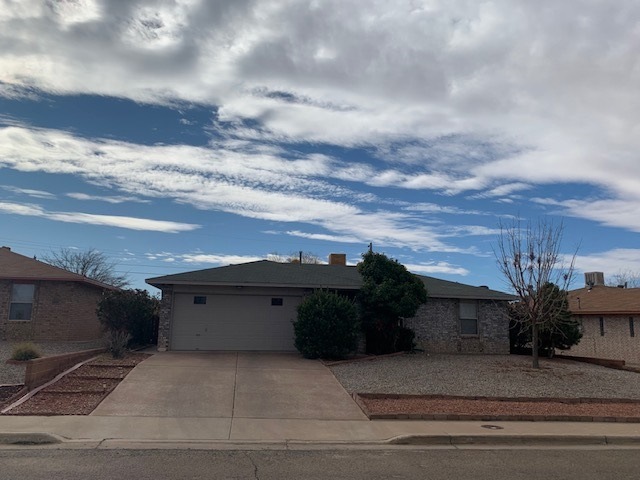 702 Mars Ave, Alamogordo, NM 88310 - photo 1