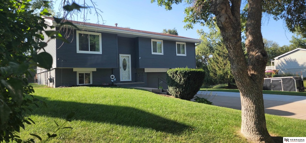 Sold $215,000