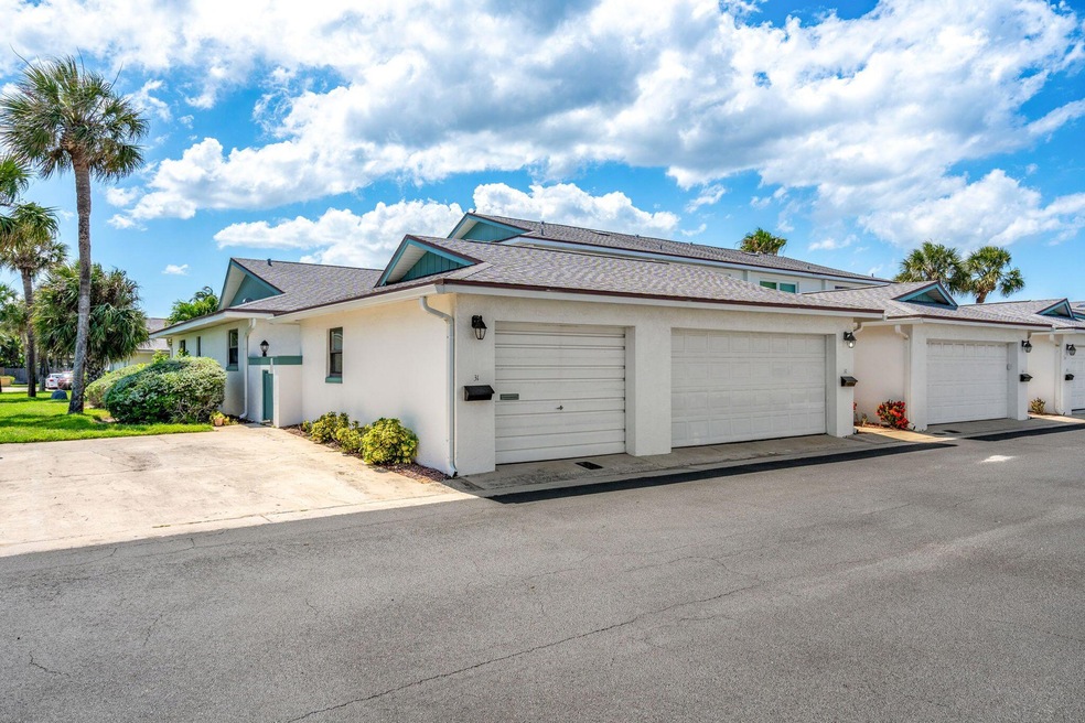 End Unit- 290 Paradise Blvd. 31