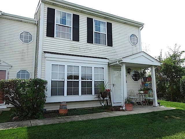 1915 Cinnamon Ct unit 1915, Joliet, IL 60435 - photo 1