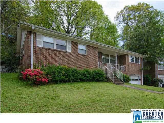 Great four side brick Crestwood home