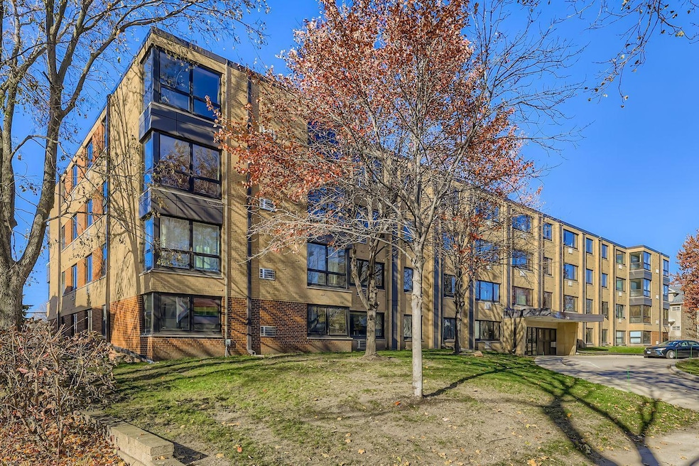 2500 Blaisdell Ave unit 114, Minneapolis, MN 55404 - photo 1