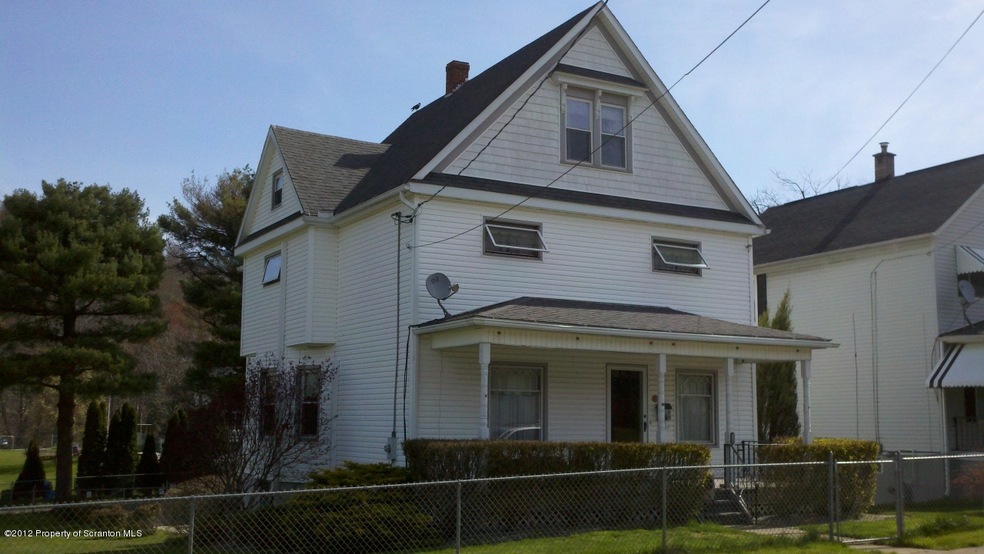 218 E Line St, Olyphant, PA 18447 - photo 1