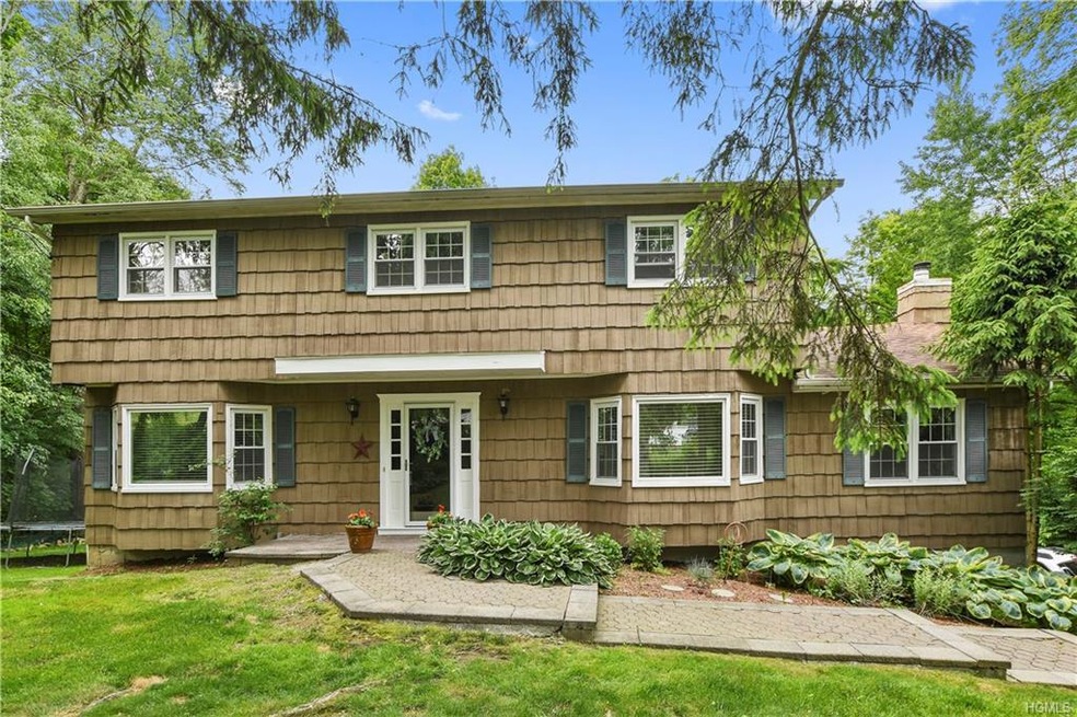 491 Fisher Pond Rd, Yorktown Heights, NY 10598 - photo 1