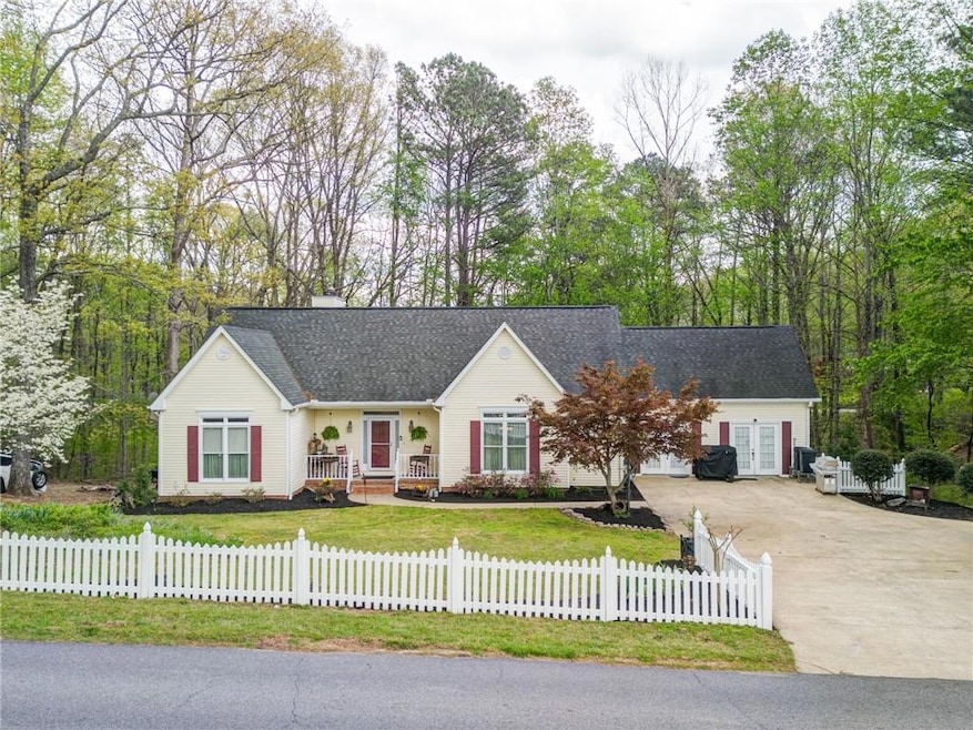 Sold $450,000 • Co-Listing Agent